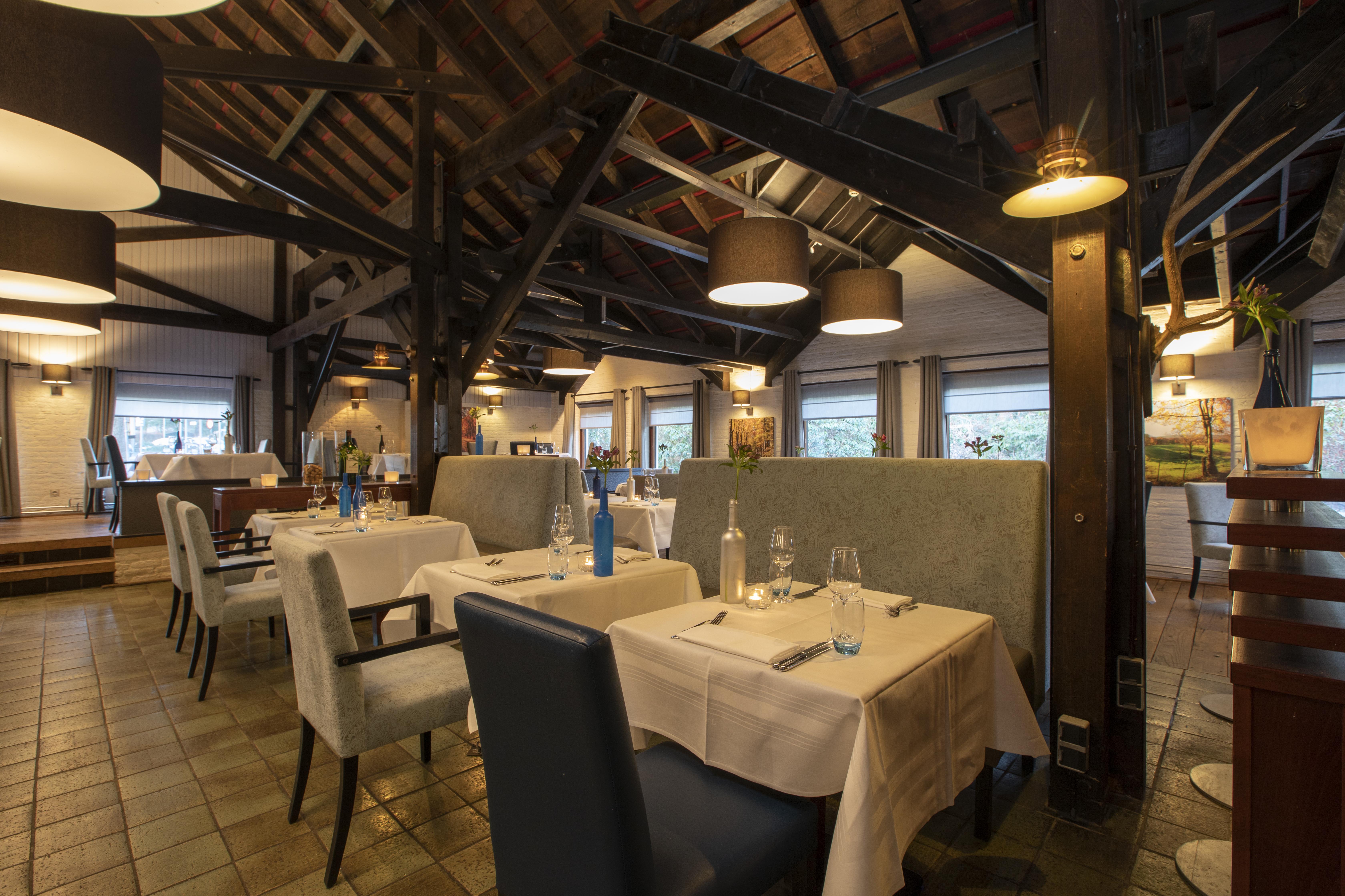 Fletcher Hotel-Restaurant Klein Zwitserland Heelsum Exterior foto